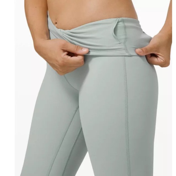 Lululemon Align HR leggings - Picture 3 of 12